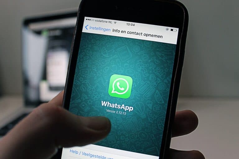 WhatsApp Introduce il Codice Segreto: Proteggi le Tue Chat con Lucchetto